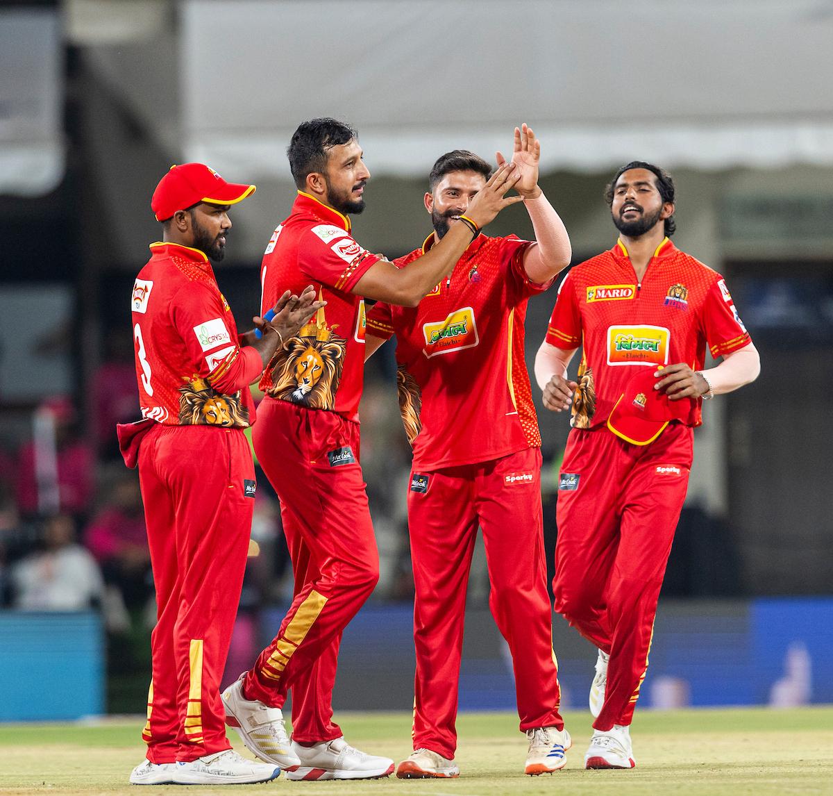 Match image 4