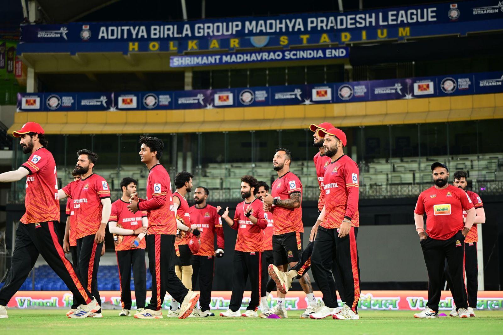 Jabalpur Royal Lions practicing at sunrise
